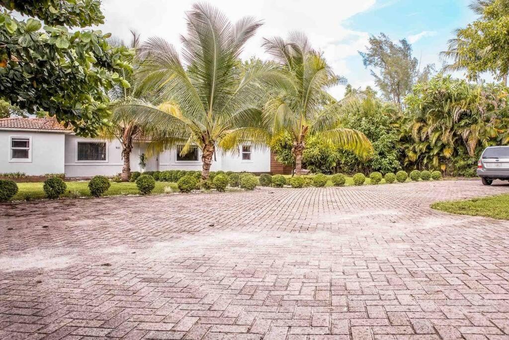 Hot Tub House On Golf Course! 10 Mins To The Beach Miami Extérieur photo