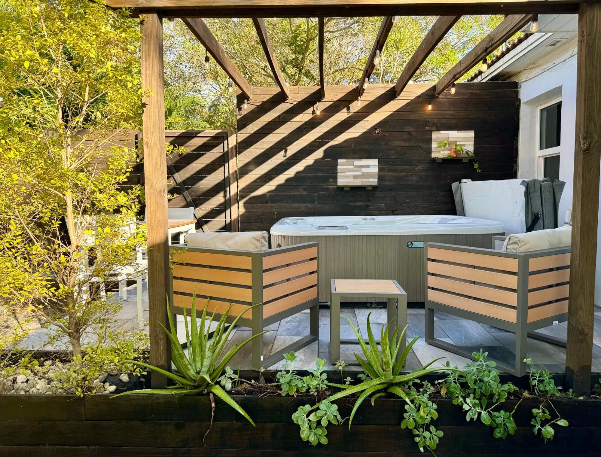 Hot Tub House On Golf Course! 10 Mins To The Beach Miami Extérieur photo